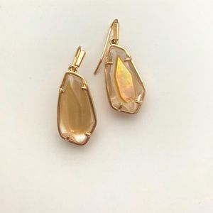 KENDRA SCOTT Rose Gold/Mother of Pearl Earrings